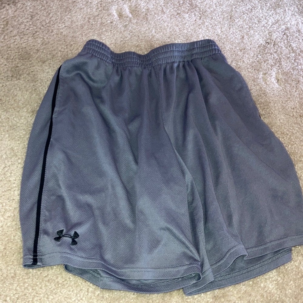 Basketball shorts